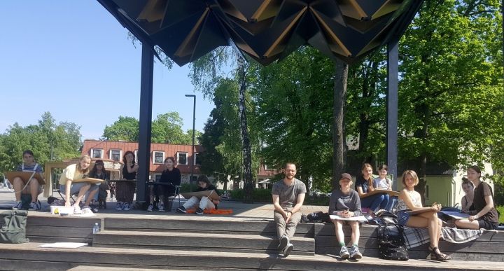 Laikraksta "Ogres Vēstis Visiem" 10.jūnija numurā: