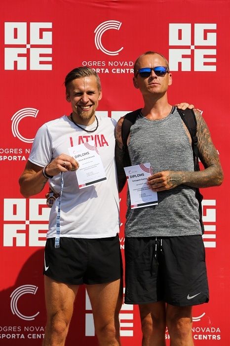 Laikraksta "Ogres Vēstis Visiem" 13.jūlija numurā: