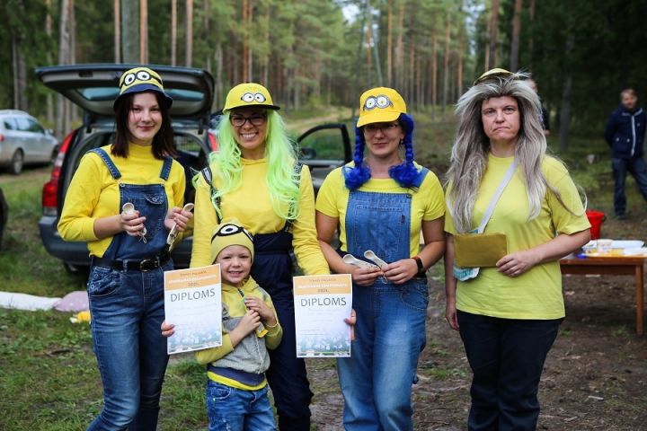 Laikraksta "Ogres Vēstis Visiem" 14.septembra numurā: