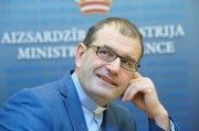 Laikraksta "Ogres Vēstis Visiem" 22.janvāra numurā: