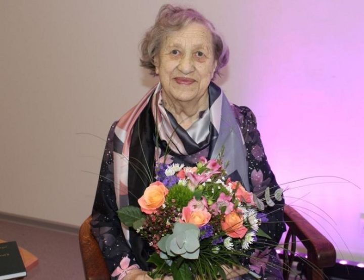 Laikraksta "Ogres Vēstis Visiem" 23.novembra numurā: