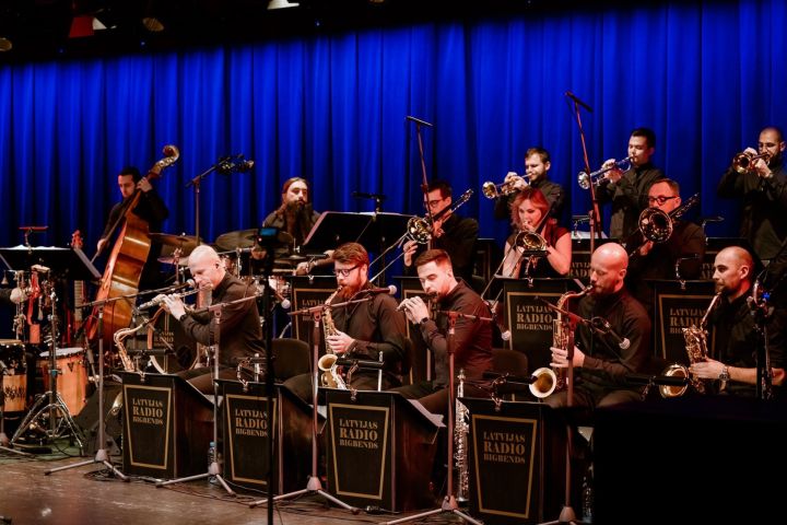 Latvijas Radio bigbends koncertsarunu ciklā "Muzikālās personības" Ogrē
