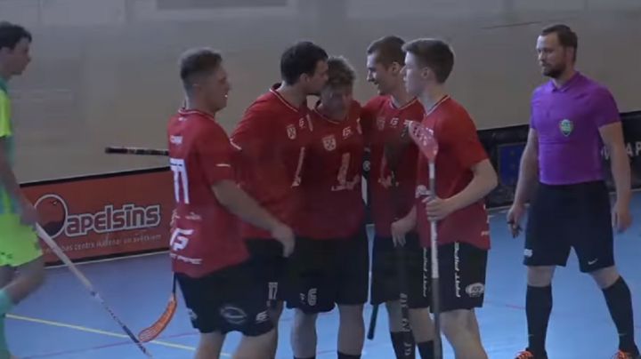 "Lielvārde"/"FatPipe" florbolisti uzvar "play-off" pirmajā spēlē