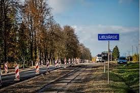 Lielvārdē ielu remonts kavējas neparedzētu papildu darbu dēļ