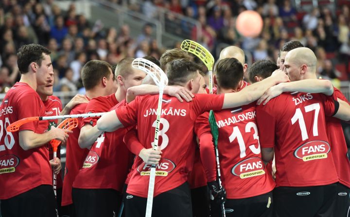 Lielvārdes florbolisti nodrošina vietu Latvijas čempionāta finālā