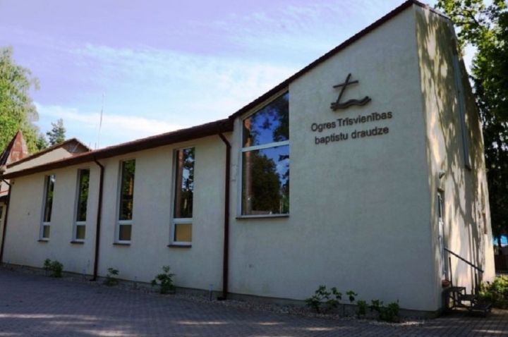 LTV1 translēs Vasarsvētku dievkalpojumu no Ogres Trīsvienības baptistu draudzes