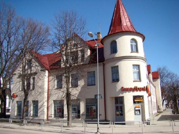 Nākamā gada 14.janvārī nolemts slēgt Swedbank filiāli Ogrē