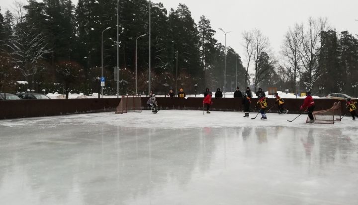 No 11. decembra Ogrē ir pieejama publiskā slidotava