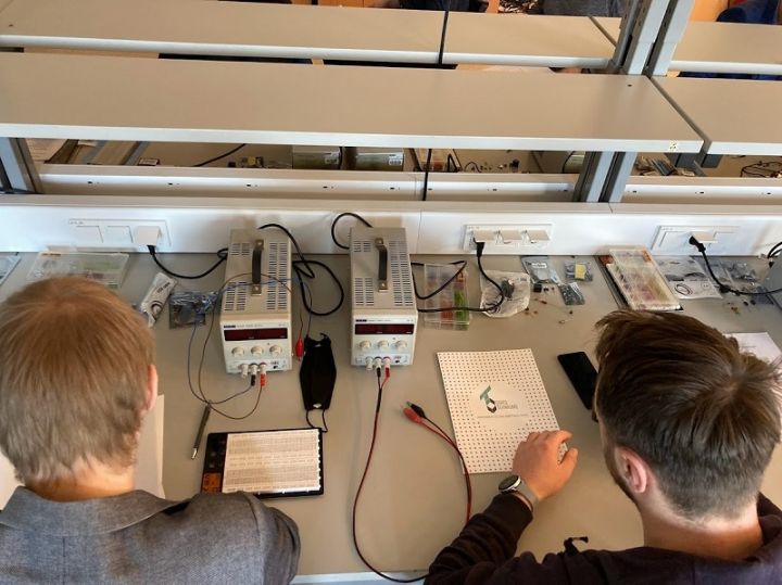 Norisinājies seminārs fizikas, datorikas un programmēšanas jomas pedagogiem