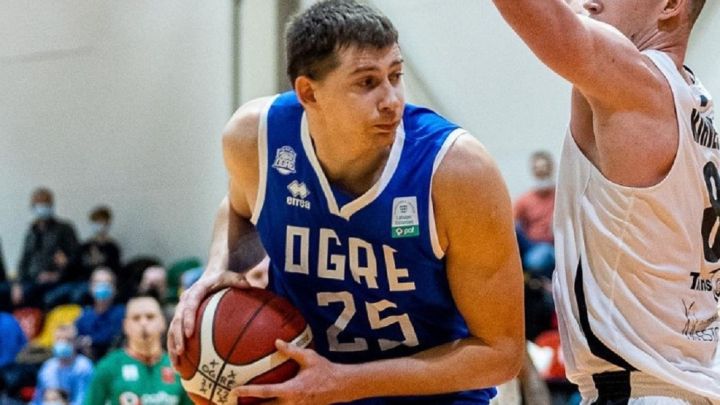 "Ogre" ceturtajā ceturtdaļā pārspēj "Latvijas Universitāti"