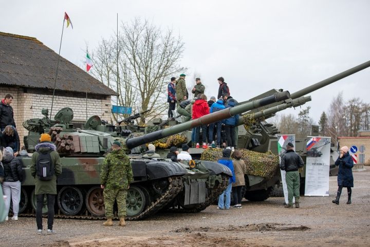 Ogrē notiks militārās tehnikas izstāde un jauniešu izglītošana militārajā jomā