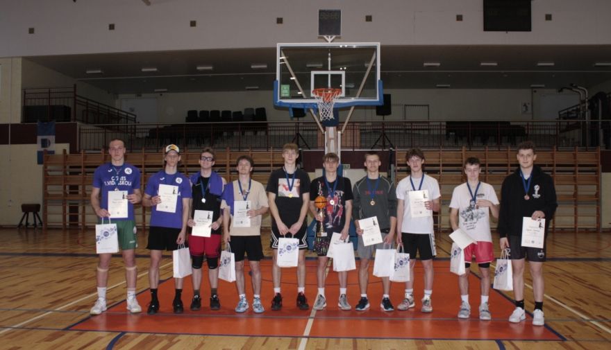 Ogrē notikušas novada starpskolu 3x3 strītbola sacensības