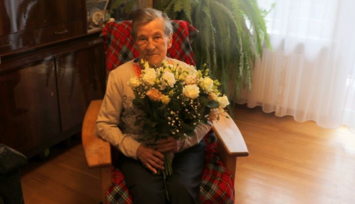 Ogrēnieti Felīciju Orenišu sveic 100 gadu jubilejā