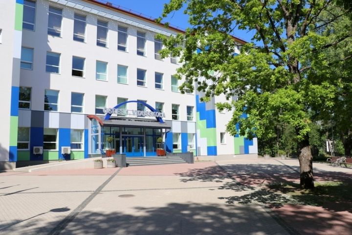 Ogres 1. vidusskolas video tiešraide 8. martā