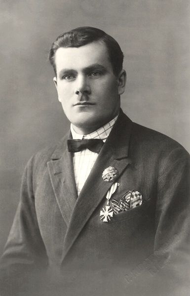 Ogres novada personības- Ogres pilsētas domnieks, Lāčplēša Kara ordeņa kavalieris Jānis Sniedze