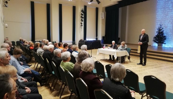 Ogres novada politiski represētie pulcējās 34. konferencē