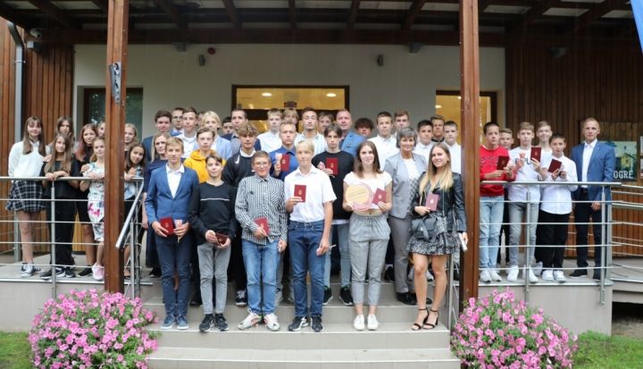 Ogres novada Sporta centrs sveic absolventus