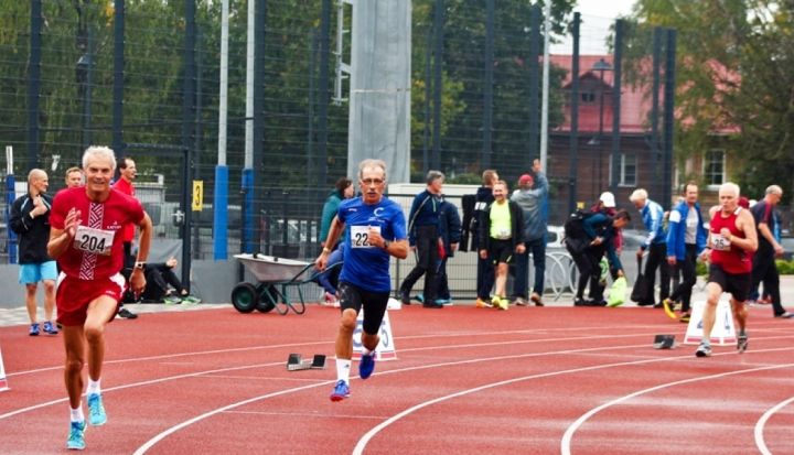 Ogres novada vecmeistariem 50 medaļas LSVS  sporta spēlēs vieglatlētikā