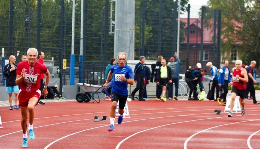 Ogres novada vecmeistariem 50 medaļas LSVS  sporta spēlēs vieglatlētikā