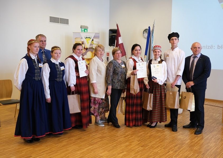 Ogres tehnikumā aizvadīts profesionālās meistarības konkurss