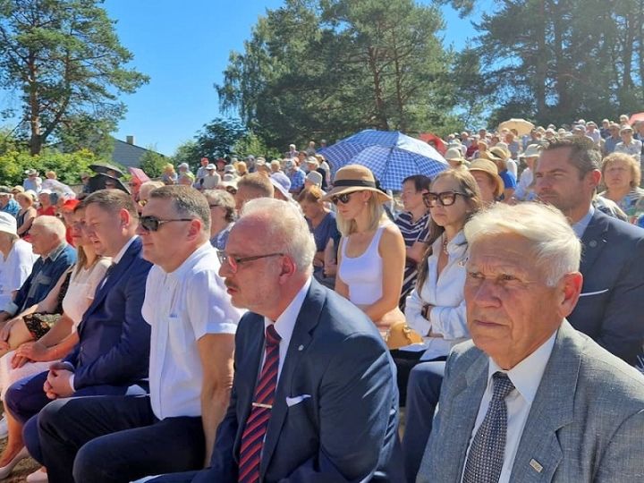 "Ogres Vēstis Visiem" 15.augusta numurā: