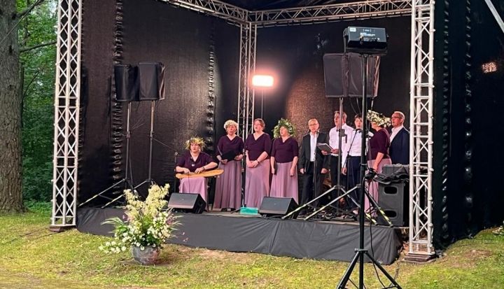 Ogresgala pagasta svētkus caurvija satikšanās prieks