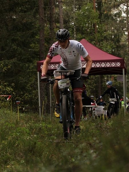 OK "Ogre" orientieristiem panākumi Latvijas velo orientēšanās čempionātā