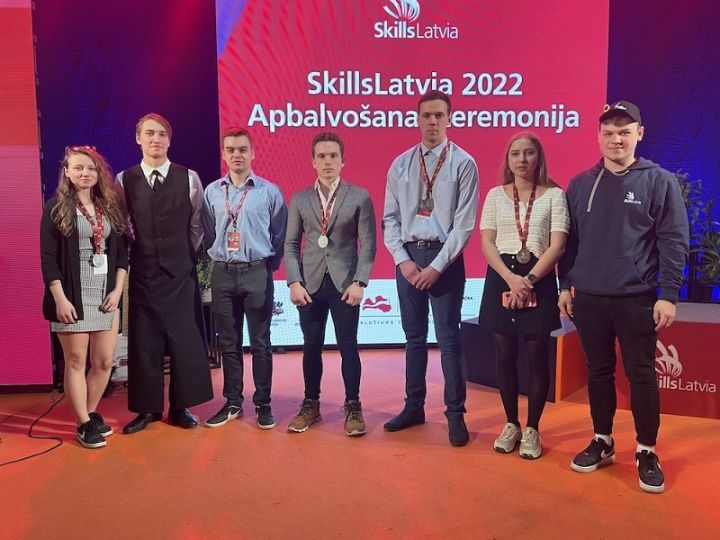 OT audzēkņi piedalās konkursā "SkillsLatvia 2022" - atved mājās 2 zelta, 2 sudraba medaļas