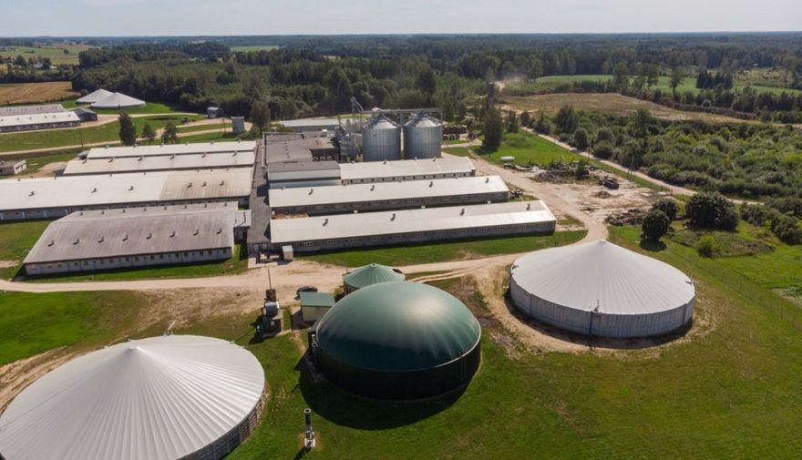 Par cūku audzēšanas kompleksa "Rukši" Lauberes pagastā, pārbūves akceptēšanu