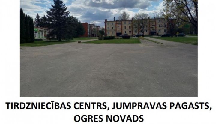 Par nekustamā īpašuma "Tirdzniecības centrs", Jumpravas pagastā, atsavināšanas izsoli