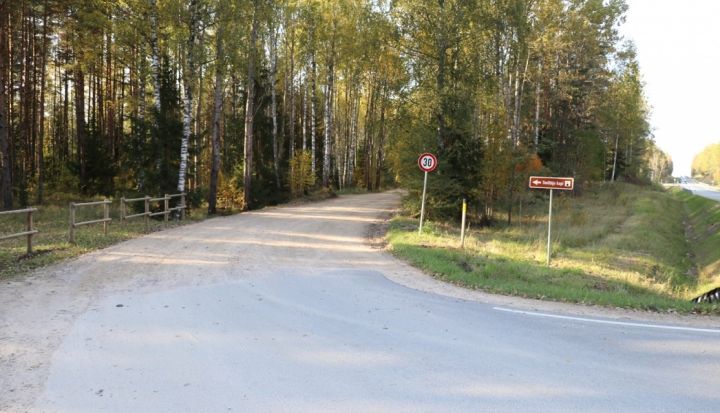 Pašvaldība plāno izveidot asfaltētu ceļu līdz Smiltāju kapiem