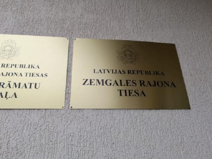 Pēc vērienīgas pakaļdzīšanās un šaušanas Ogrē aizturēto autovadītāju turpinās tiesāt pēc nedēļas