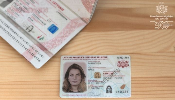 Plāno atteikties no 1.maija kā datuma personas apliecības obligātai saņemšanai