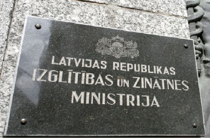 Reģionu princips mācību uzsākšanai skolās atbalstīts valdībā