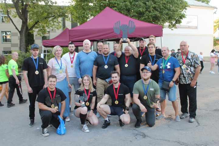 Rembates sporta kluba sportisti piedalās Jēkabpils čempionātā spiešanās