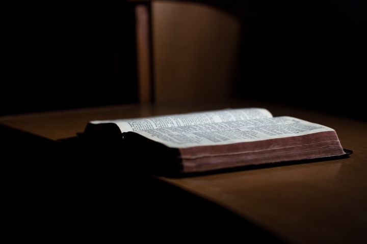 Šodien kristīgajā baznīcā tiek pieminēta Klusā sestdiena - Jēzus Kristus kapā dusēšanas diena
