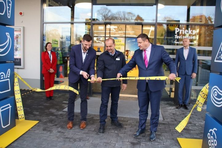 Šorīt Ogrē atklāts "Lidl" veikals