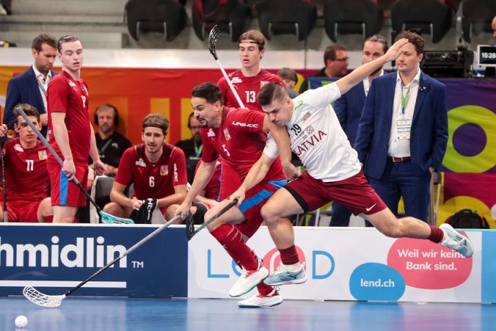 Toms Akmeņlauks: "Latiņa vienmēr jāliek augstāk"