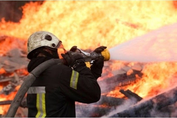 Vakar Ogres novadā dzēsts paaugstinātas bīstamības ugunsgrēks