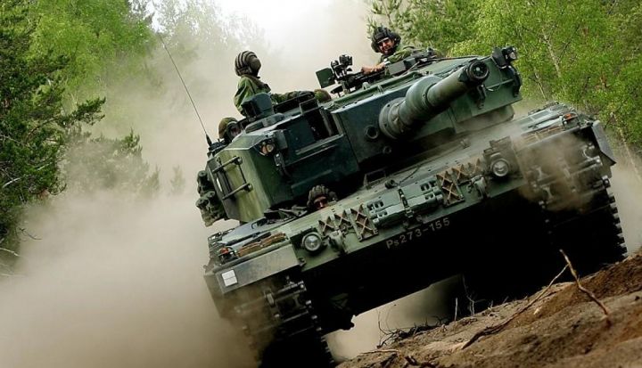 Var iepazīties ar militāro tehniku un ekipējumu