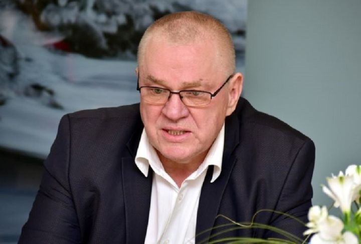 VARAM ministrs no amata atbrīvo Ikšķiles novada domes priekšsēdētāju Induli Trapiņu