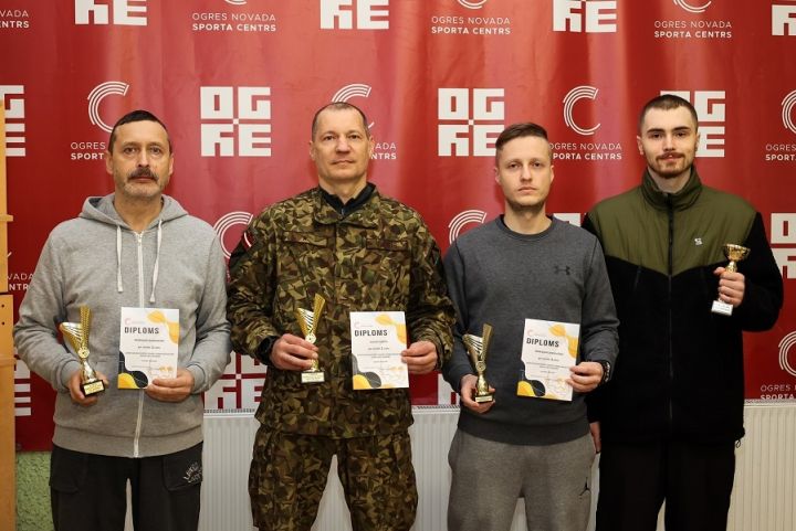 Ziemas kausus šaušanā izcīna Ertmane un Upītis