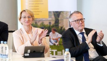 Attēls rakstam: Atkal – sukas tā vai tā? 
