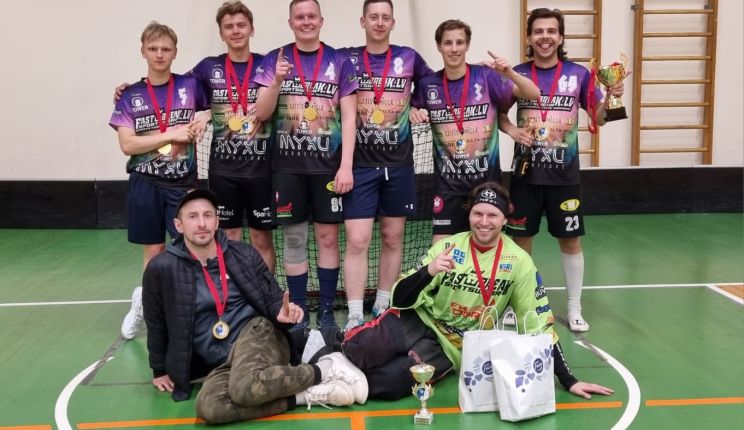 Attēls rakstam: Ikšķiles florbola turnīrā triumfē “Steel Construction”