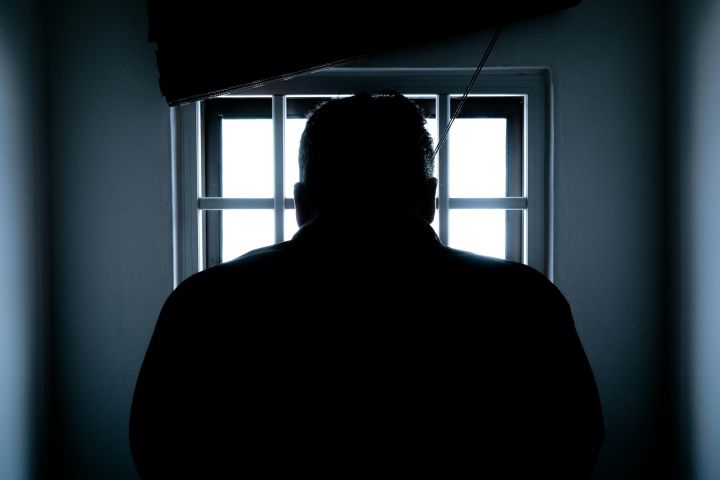 Par numurzīmju nolaupīšanu – cietumsods