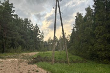 Attēls rakstam: Bez elektrības vairāk nekā 30 000 mājsaimniecību; lielākie traucējumi vēljoprojām Ogres novadā