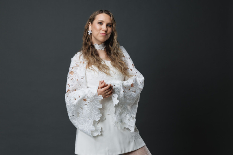 FOTO: Ikšķile staros! Zināms, kāda būs Jāņa Aišpura vadītā kora krāsa