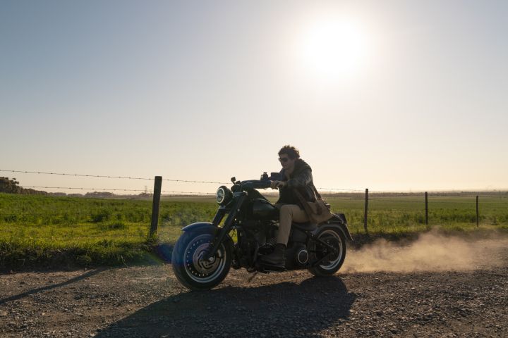 Ikšķilē motociklisti traucē sportot