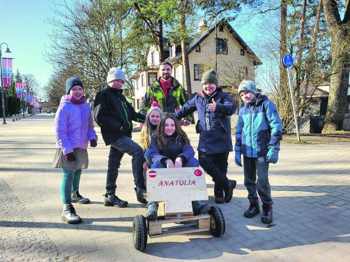 Ārzemju brīvprātīgie – Ogres Baltajā Valdorfskolā