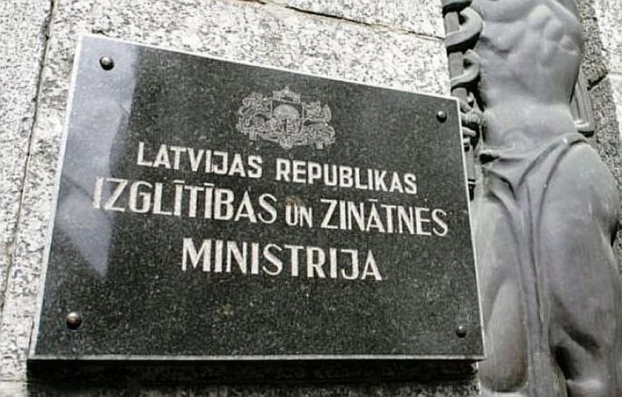 Indriksoni izglītības attīstības jautājumos konsultēs Ogres novada deputāts